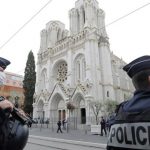 الشرطة الفرنسية تستعيد مجوهرات سطا عليها مسلح من دار “شوميه” في باريس