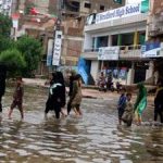 تعبئة عامة لإنقاذ ملايين المتضررين من الفيضانات في باكستان