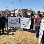 مظاهرة احتجاجية أمام مجلس محافظة البصرة للمطالبة بتوفير الخدمات