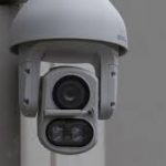 نشرت بريطانيا في شوارعها كاميرات مراقبة تعمل بالذكاء الاصطناعي مهمتها كشف السائقين المخالفين